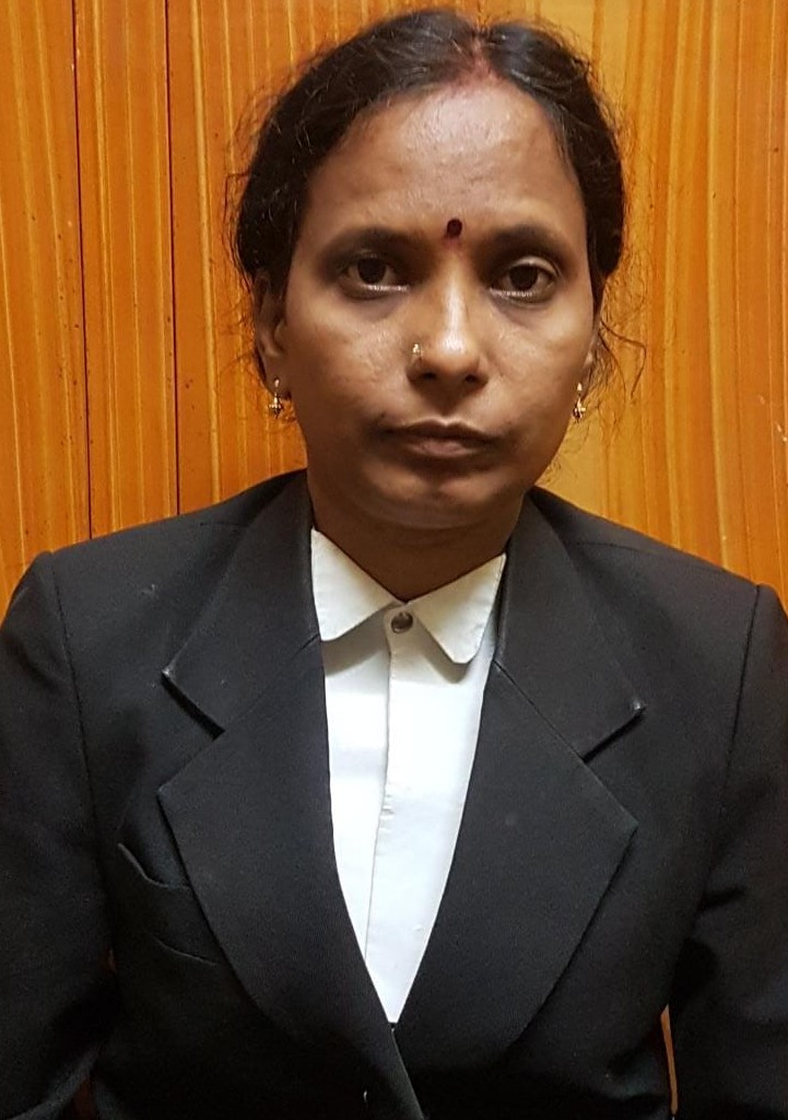 Advocate Shalini Murishetti  Lawyer